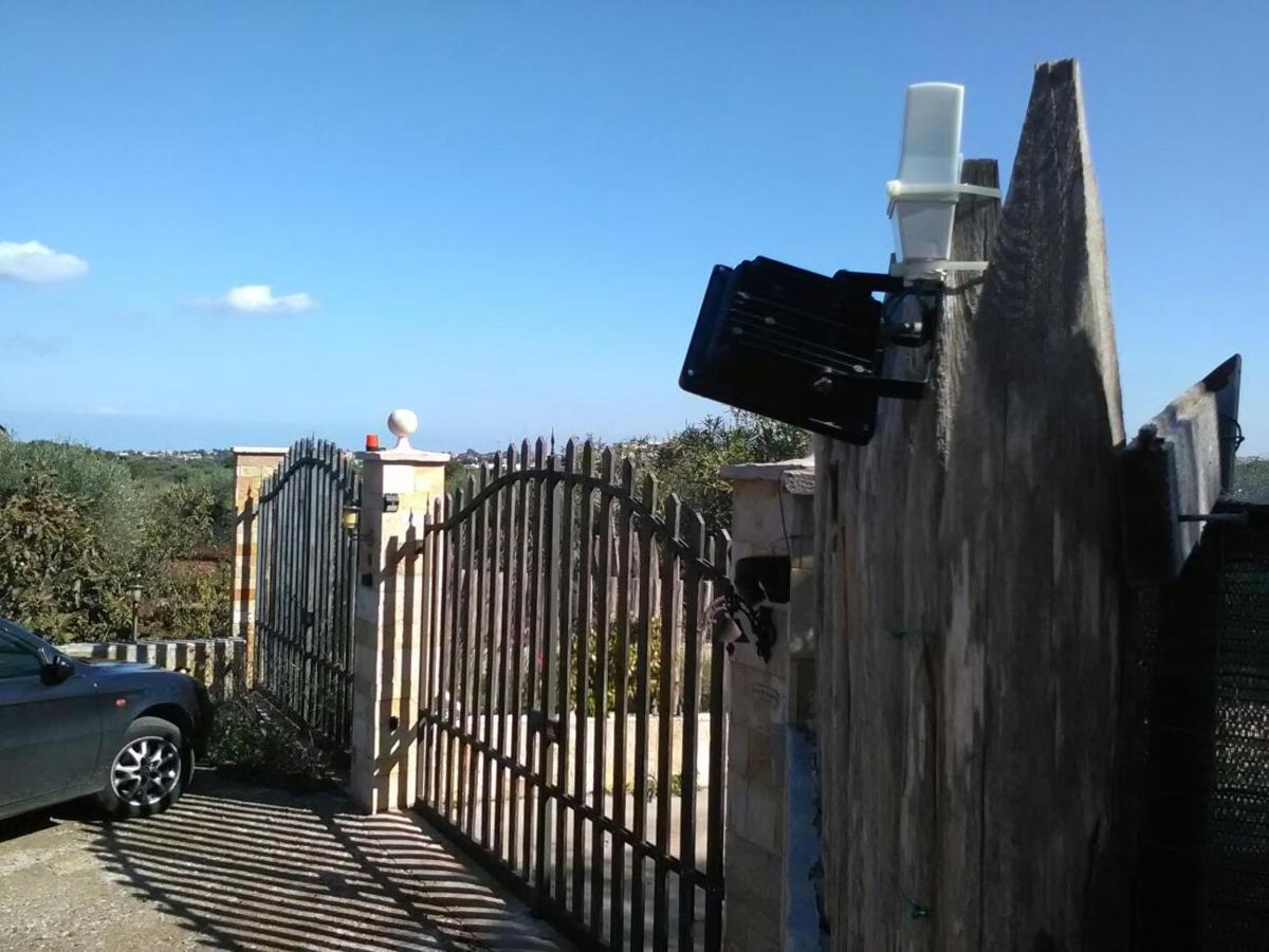 Music House A Castellana Grotte Confinante Via Per Turi 500M Dalle Grotte Buitenkant foto