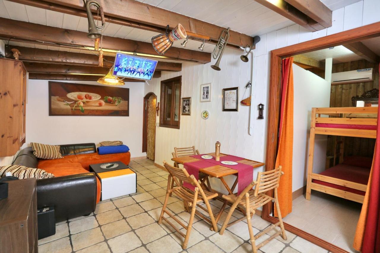 Music House A Castellana Grotte Confinante Via Per Turi 500M Dalle Grotte Buitenkant foto