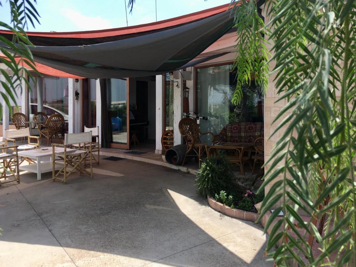 Music House A Castellana Grotte Confinante Via Per Turi 500M Dalle Grotte Buitenkant foto
