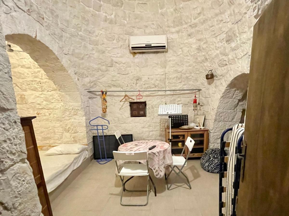 Music House A Castellana Grotte Confinante Via Per Turi 500M Dalle Grotte Buitenkant foto